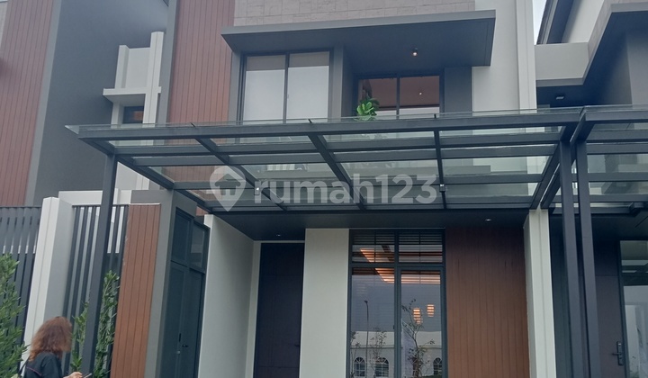 Luxury Cluster in SCG with Many Promotions, Ready Units, Competitive Prices, Assisted with KPR Approval. Vanica Cluster, Your Beloved Family's Dream Cluster. Luxury Cluster in SCG with Many Promotions, Ready Units, Competitive Prices, Assisted with KPR Approval. Vanica Cluster, Your Beloved Family's Dream Cluster.