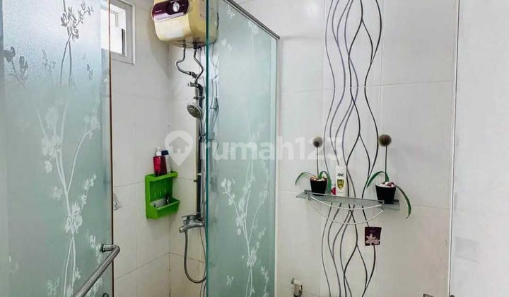 Rumah Siap huni dan nyaman daerah  Bukit Wahid Regency.Manyaran - 11028 2