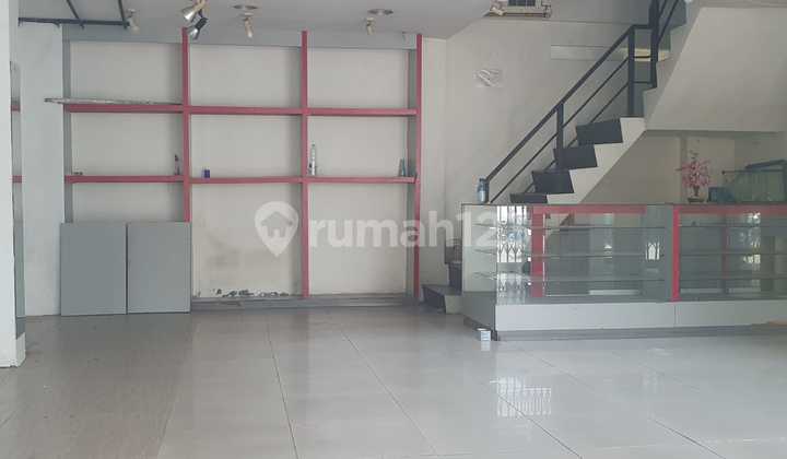 Ruko Siap pakai, cocok usaha dan kantor Jl.Wahid Hasyim Semarang Tengah – 10792