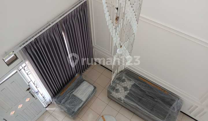 Rumah Siap Huni dan Nyaman di Candi Golf Semarang - 11135 2