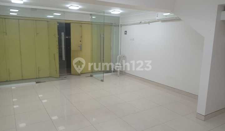 Ruko Siap Pakai Cocok Usaha dan Kantor Daerah Semarang Timur-5804 2