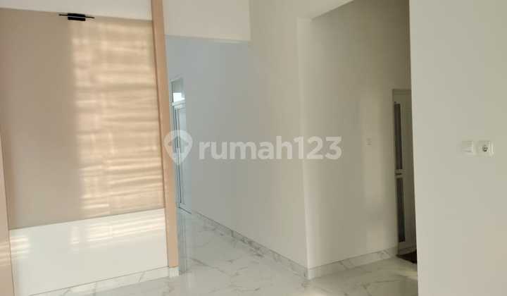 Dijual Rumah Bagus di Semarang Indah O9946 Dijual Rumah Bagus di Semarang Indah O9946