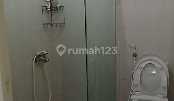 Ready-to-Occupy and Comfortable House in Puri Anjasmoro Area - 10861 2