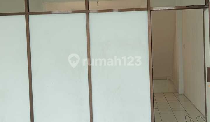 Mataram Plaza Shop House. Jl. MT. Haryono - 10930 2