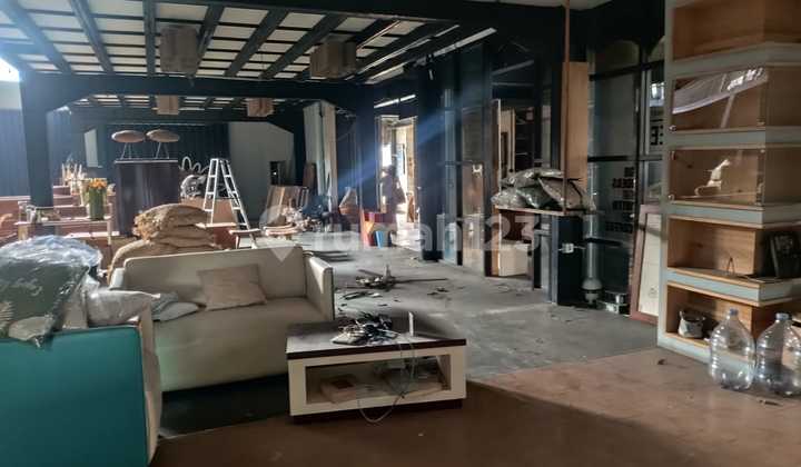 Ruko Siap pakai, pinggir jalan raya  daerah . Semarang Timur -11034 2