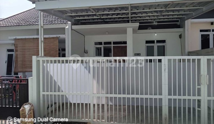 Rumah Siap Huni dan Nyaman Daerah Ungaran - 11183 1