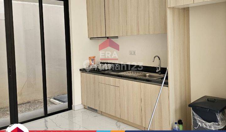 Rumah Modern Semi Furnished Cluster Matana Jgc 1