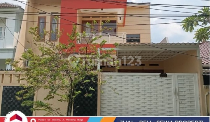 Tinggal Masuk! Rumah Nyaman & Aman di Jl Wijaya Kusuma -Cash Only