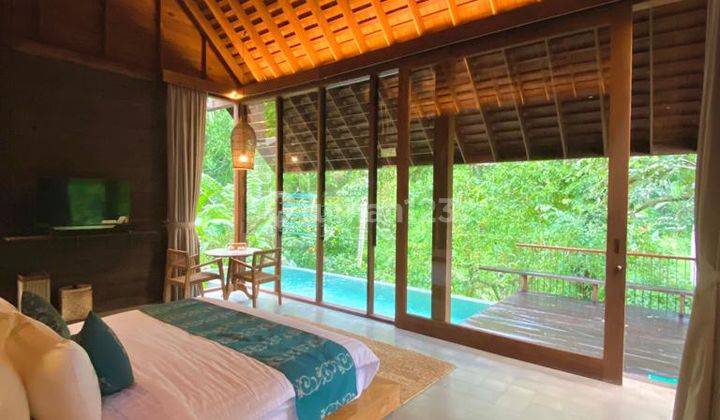 Unique Villa with Tropical Forest View 4 Star Ubud Area  2