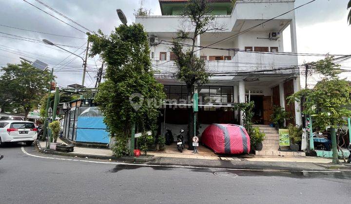 Homestay dan Rumah lokasi sangat strategis kuta Bali 1