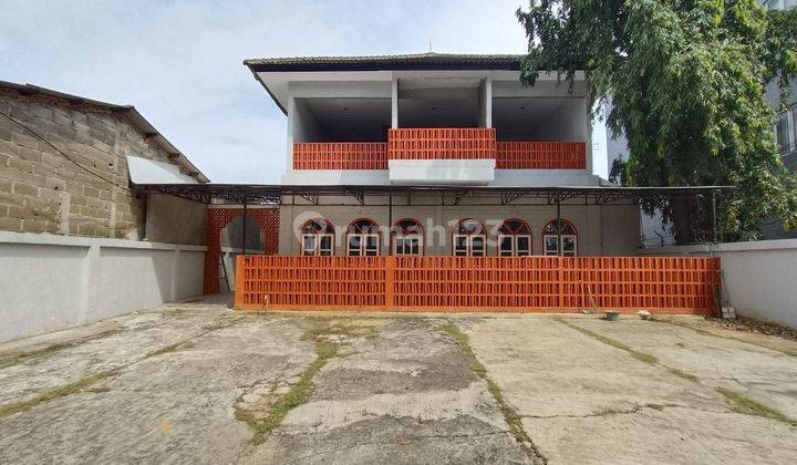 Di jual ruang usaha eks cafe di pinggir jalan raya Pekayon Bekasi  1