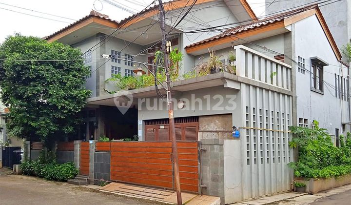 Dijual rumah Hook 2 lantai siap huni di  Pondok Pekayon Bekasi Selatan  1
