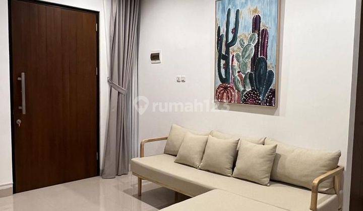 Rumah baru dgn kolam renang pribadi full furnished di Metland Cakung Jakarta Timur  2