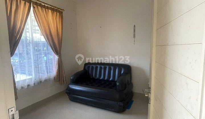 Dijual Rumah 2 lantai semi furnished di Cluster Galaxy  2