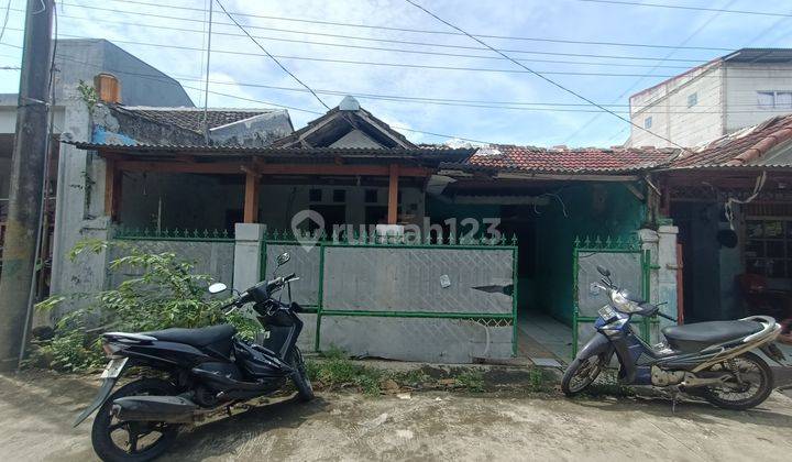 Rumah Tua Hitungan Tanah Aja. Cocok Untuk Investasi 1