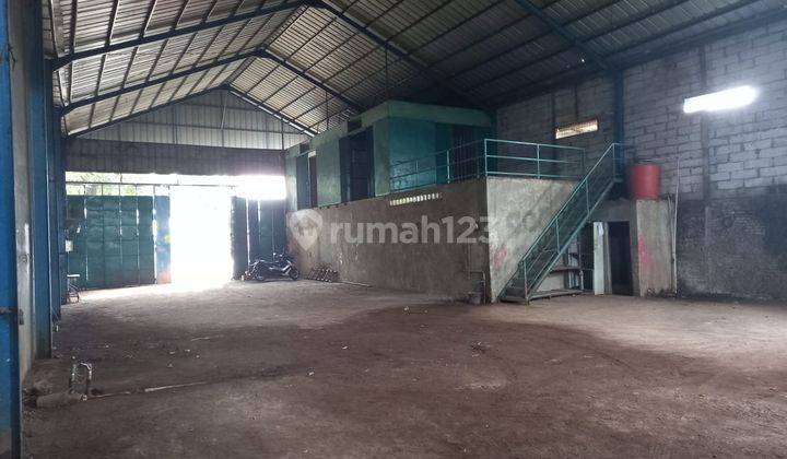 Gudang Siap Pakai Di Pinggir Jalan Raya Narogong Akses Bisa Container 40 Feet 1