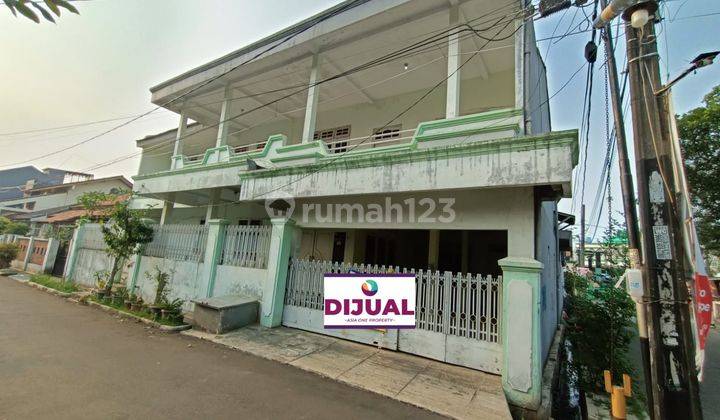 Rumah Hook Dengan Halaman Yg Luas. Cocok Untuk Bikin Kost"an 1