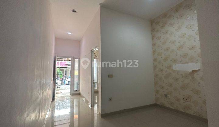 Rumah Rapih Siap Huni Dalam Cluster Tropical Garden Galaxy  2