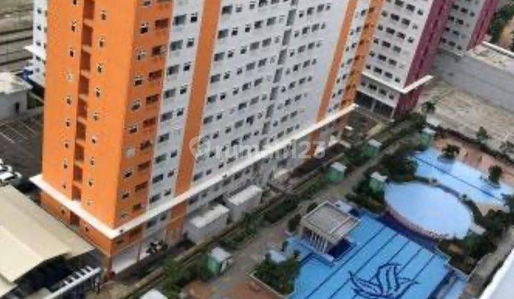 Apertemen Green Pramuka City Lt. 20 Dengan View Kolam Renang 1