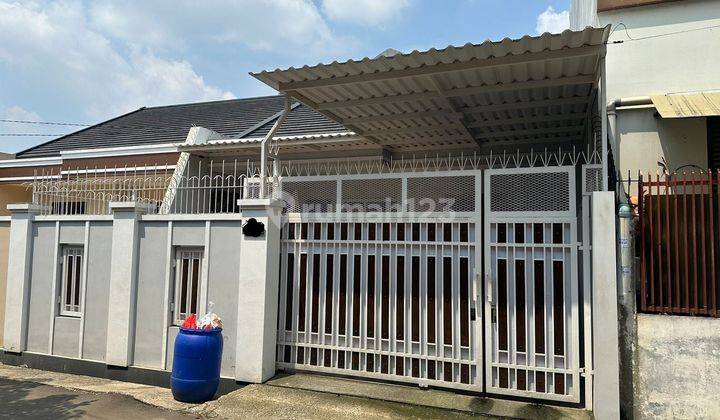 


Dijual cepat  Rumah 2 lantai di Swatantra Jatiasih Bekasi  1