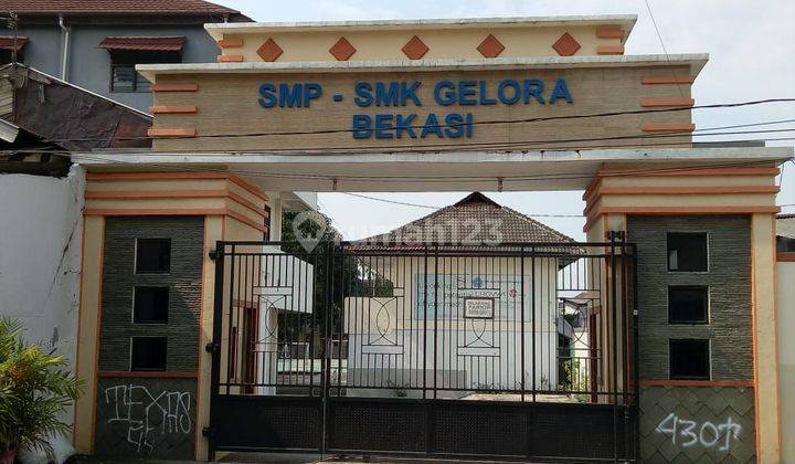 Dijual Ex gedung sekolah di Kali Baru Kota Bekasi
 2