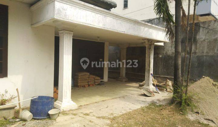 Disewakan Rumah Bangunan Tua di Kelurahan Bojong Rawa Lumbu 2