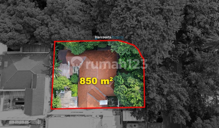 Kebayoran Baru Area, Rumah Lama Hitung Tanah Lokasi Prime Di Selong - Sriwijaya, Jakarta Selatan