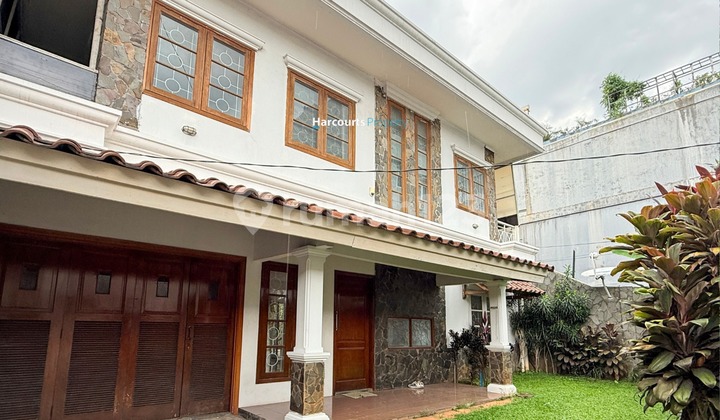 Cipete Area, For Rent Nice House and Well-Maintained Quiet Neighborhood, Strategic Location