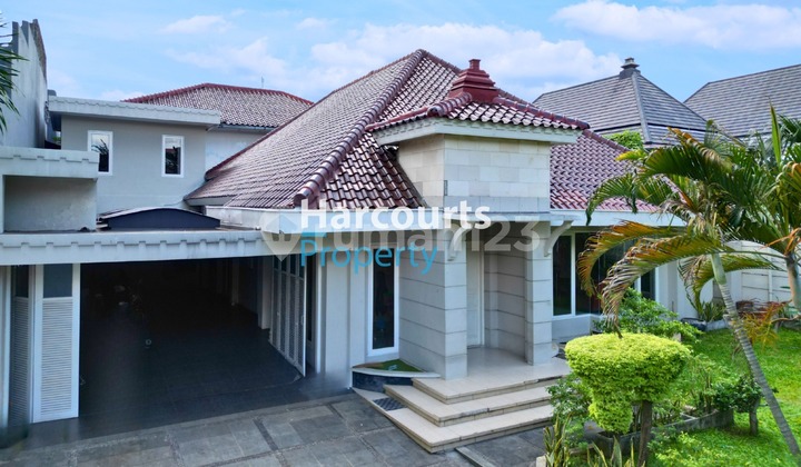 Menteng Area, Disewakan Rumah Bagus dan Terawat, Lingkungan Nyaman Lokasi Strategis Kawasan Elite Di Lembang, Jakarta Pusat