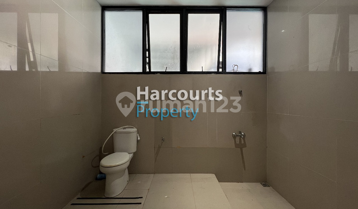 Permata Hijau Area, Dijual Rumah Bagus dan Terawat Lokasi Strategis Security 24 jam Dekat Zamrud, Jakarta Selatan  2