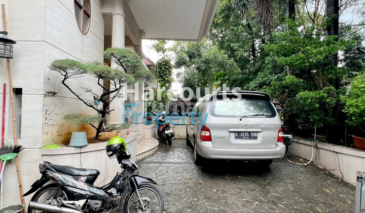 Kebayoran Baru Area, Dijual Rumah Mewah 10 Menit ke Scbd Lokasi Strtegus di Wijaya 2