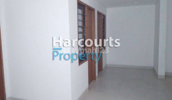 Rumah Bagus Unfurnished di Kuningan , Jakarta Selatan 2