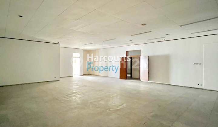 Senopati Area, Dijual Rumah Lama Bagus Strategis Dekat Suryo -  Gunawarman, Kebayoran Baru 2