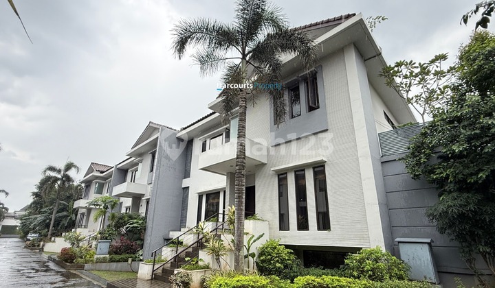 Cilandak Area, Disewakan Rumah Compound Modern One Gate System Lokasi Tenang Area Jl. Cilandak Tengah