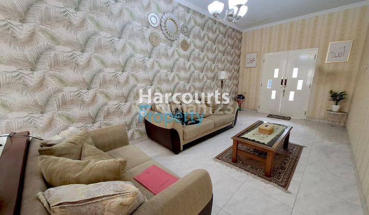 Rumah Bagus Semi Furnished di Grand Galaxy City , Bekasi 2