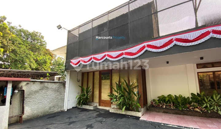 Kebayoran Baru Area, Commercial Space for Rent at Strategic Location on Panglima Polim, South Jakarta Kebayoran Baru Area, Commercial Space for Rent at Strategic Location on Panglima Polim, South Jakarta