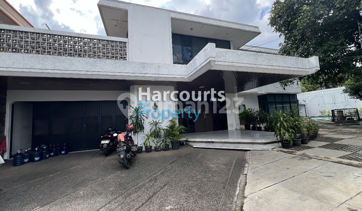 Permata Hijau Area, Dijual Rumah Bagus dan Terawat Lokasi Strategis Security 24 jam Dekat Zamrud, Jakarta Selatan 