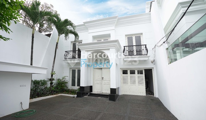 Kebayoran Area, Disewakan Rumah Hunian Kawasan Elite di Jl,. Daksa, Selong - Senopati 1