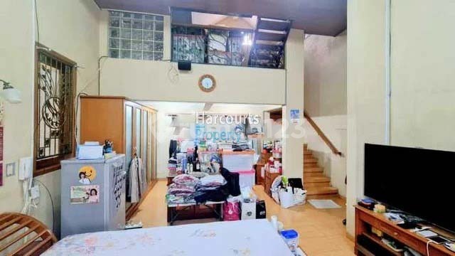 Dijual Rumah 1 Lantai Siap Huni Bagus dan Terawat Lokasi Strategis Dekat Thamrin Area, di Kebaon Kacang, Jakarta Pusat Dijual Rumah 1 Lantai Siap Huni Bagus dan Terawat Lokasi Strategis Dekat Thamrin Area, di Kebaon Kacang, Jakarta Pusat