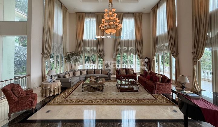Dijual Villa Super Mewah With Mountain View Golf di Bukit Sentul, Bogor