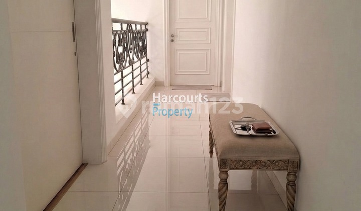 Menteng Area, For Rent: Well-Maintained and Nice 2-Storey Residential House in Menteng 2