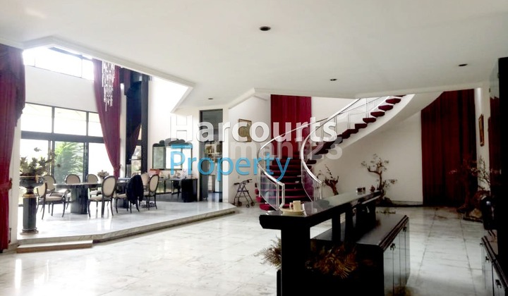 Kebayoran Baru Area, Dijual Rumah Lama Area Prime Selong, Jakarta Selatan 2