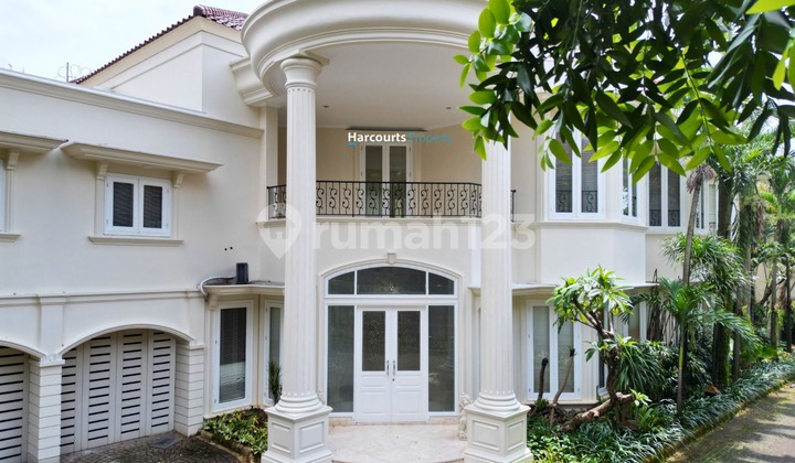 For Rent: 2-Story Residential House European Classic Ethnic Style in a Quiet Environment at Jeruk Purut - Kemang 1