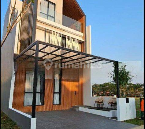 Rumah New Mahakam Topaz 3 Lantai Dengan Solar Panel Jgc Cakung 2