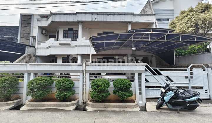 RUMAH KEPU DALAM 2 lantai SIAP HUNI KONDISI RAPI BAGUS Kemayoran