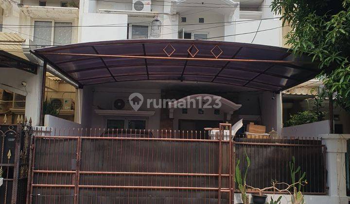 Rumah Dekat Mall Siap Huni Gading Nirwana Jakarta Utara 1