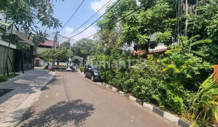 Rumah Desain Klasik Modern Lokasi Strategis Kayu Putih Jakarta Timur 2