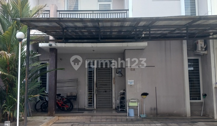 4-bedroom 2-story house Supriyadi Semarang 2