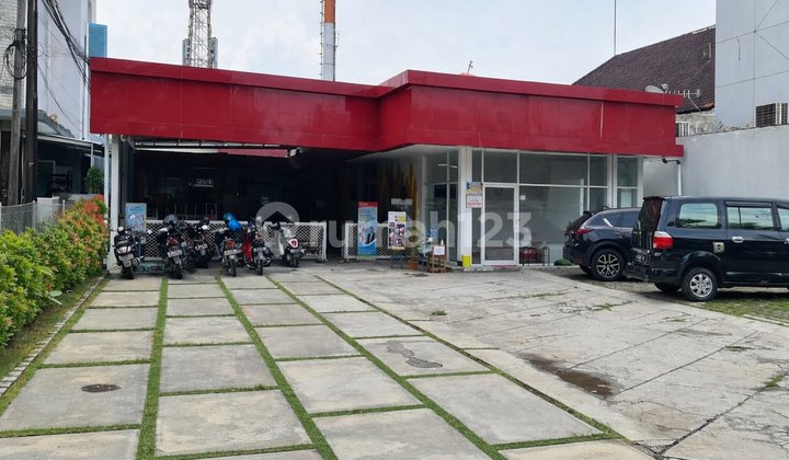 Rumah Usaha Kantor Kyai Saleh Semarang Barat 1