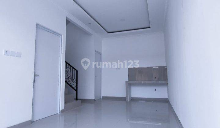 Townhouse 2 Lantai Di Bakti Jaya Tangsel Akses Jln Raya Puspitek 2